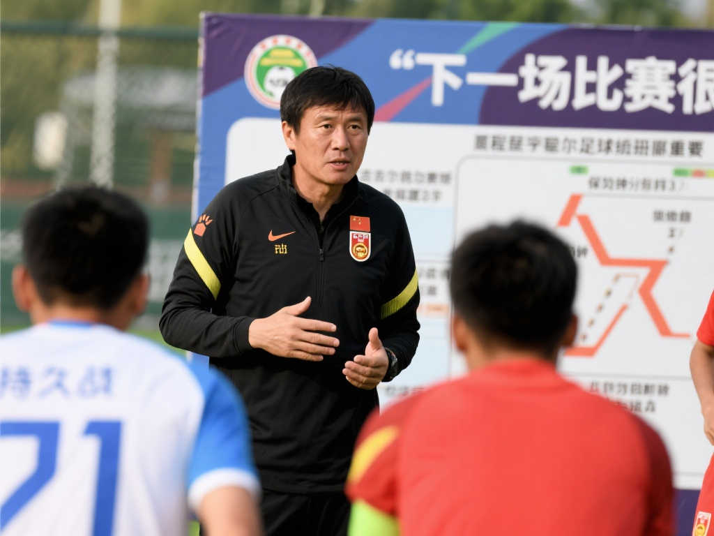 又揭露了此