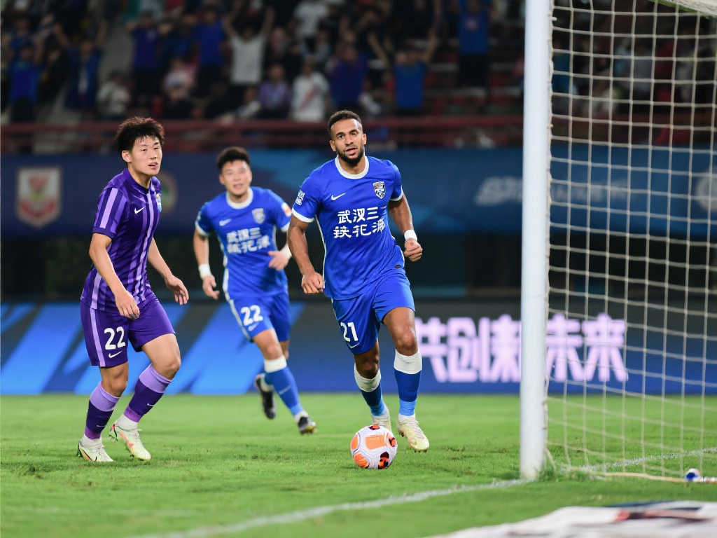 中能够站位